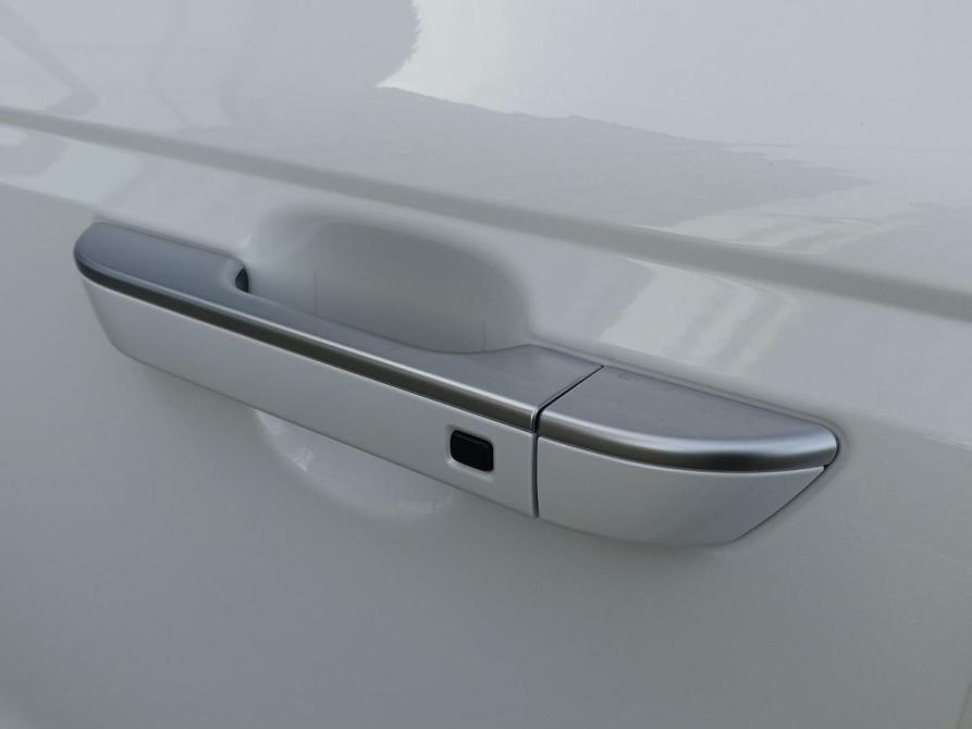 Kia Carnival IV Москва  - изображение 18