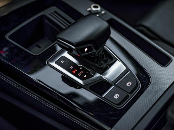 Audi Q5 II (FY) Рестайлинг с пробегом 2023 года, цена 4 800 000 рублей, 5498 км, внедорожник, Автокод Объявления