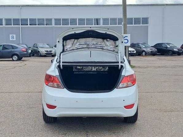 Hyundai Solaris I с пробегом 2013 года, цена 775 000 рублей, 156000 км, седан, Автокод Объявления