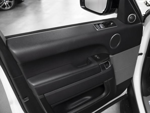 Land Rover Range Rover Sport II Рестайлинг с пробегом 2018 года, цена 5 398 000 рублей, 148000 км, внедорожник, Автокод Объявления
