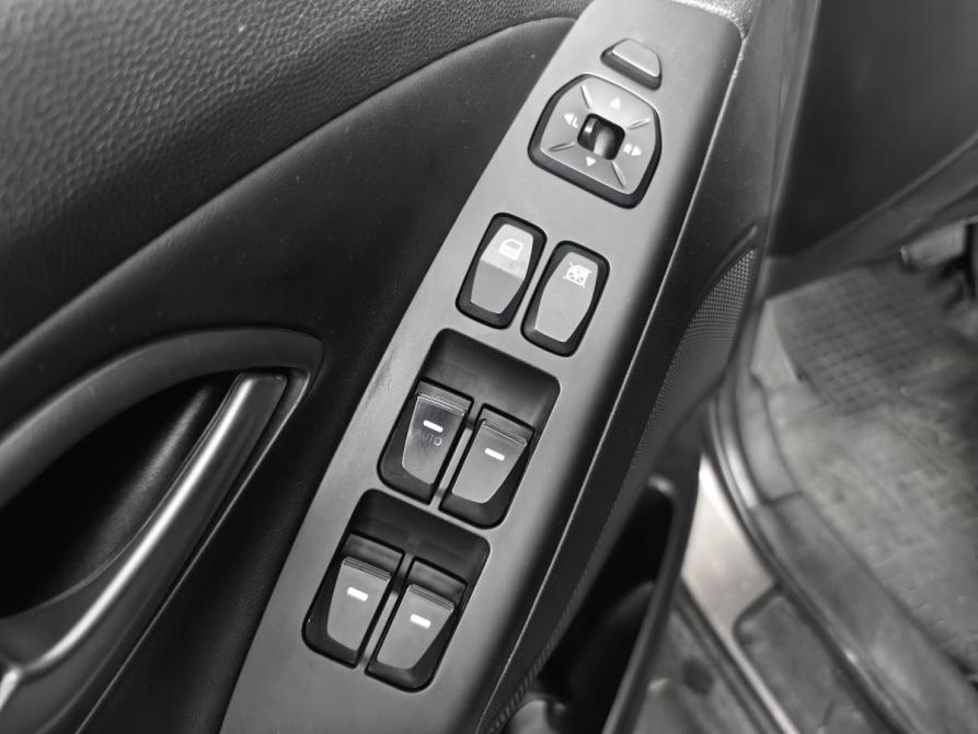 Hyundai ix35 I Рестайлинг Москва  - изображение 20