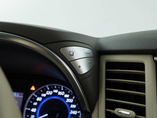 Infiniti QX70 с пробегом 2015 года, цена 2 696 900 рублей, 111942 км, внедорожник, Автокод Объявления