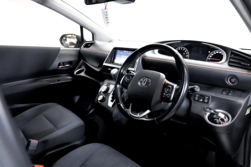Toyota Sienta II Тюмень  - изображение 14