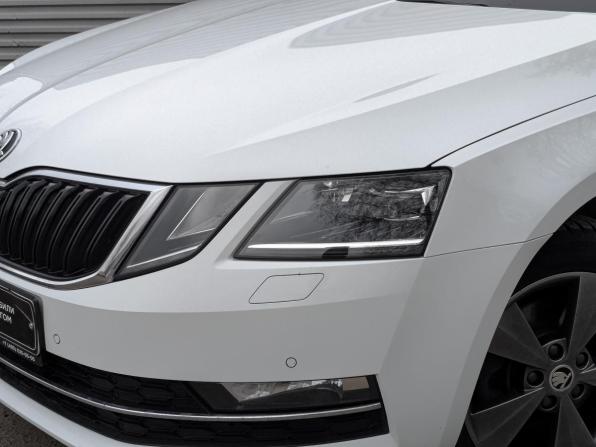 Skoda Octavia III (A7) Рестайлинг с пробегом 2019 года, цена 1 995 000 рублей, 118804 км, лифтбек, Автокод Объявления