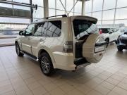 Mitsubishi Pajero IV Рестайлинг 1 Москва  - изображение 43