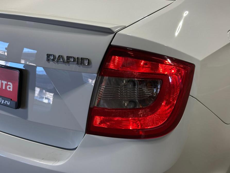 Skoda Rapid I Челябинск  - изображение 7