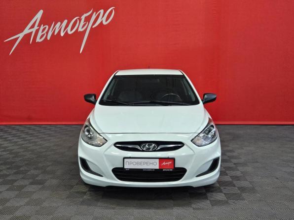 Hyundai Solaris I с пробегом 2013 года, цена 799 000 рублей, 74083 км, седан, Автокод Объявления