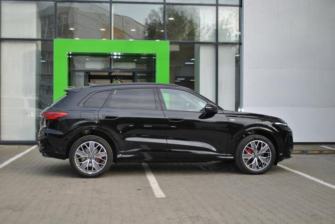 Audi Q5 III с пробегом 2026 года, цена 6 190 000 рублей, 10 км, внедорожник, Автокод Объявления