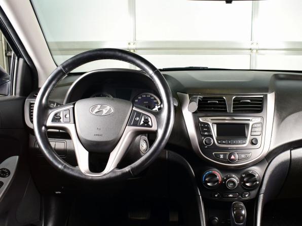 Hyundai Solaris I Рестайлинг с пробегом 2014 года, цена 1 099 995 рублей, 88673 км, седан, Автокод Объявления