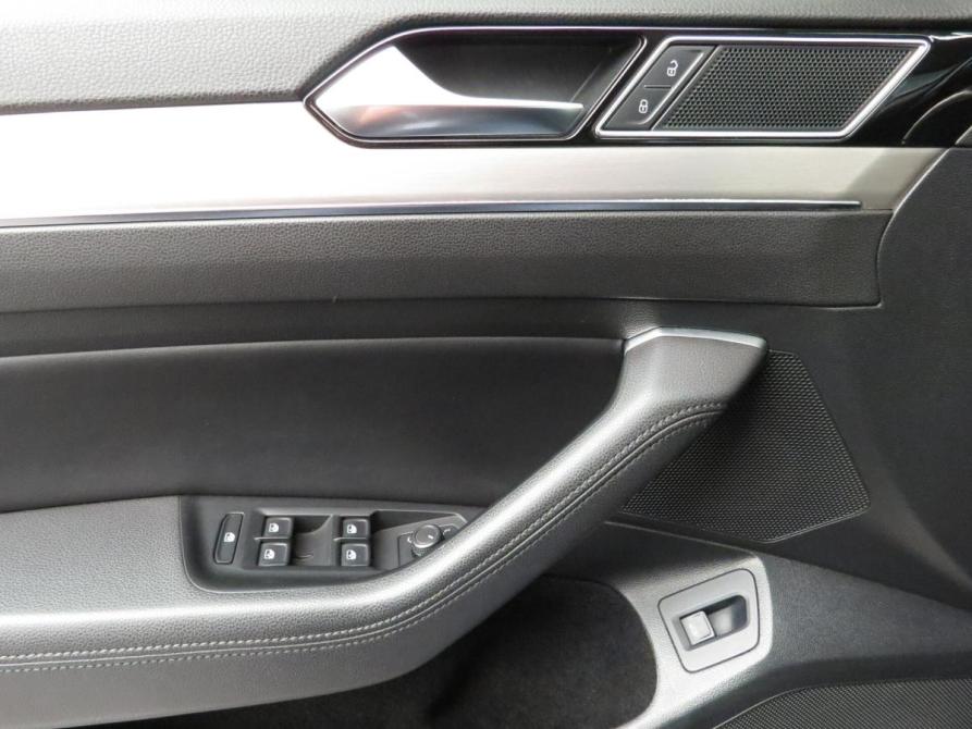 Volkswagen Passat B8 Санкт-Петербург  - изображение 24