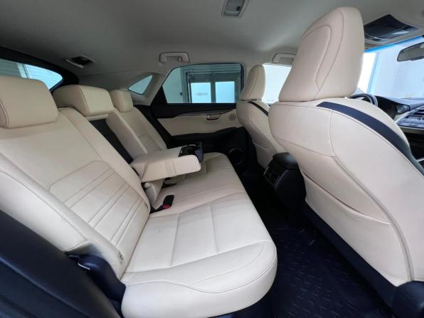 Lexus NX I с пробегом 2015 года, цена 2 550 000 рублей, 175374 км, внедорожник, Автокод Объявления