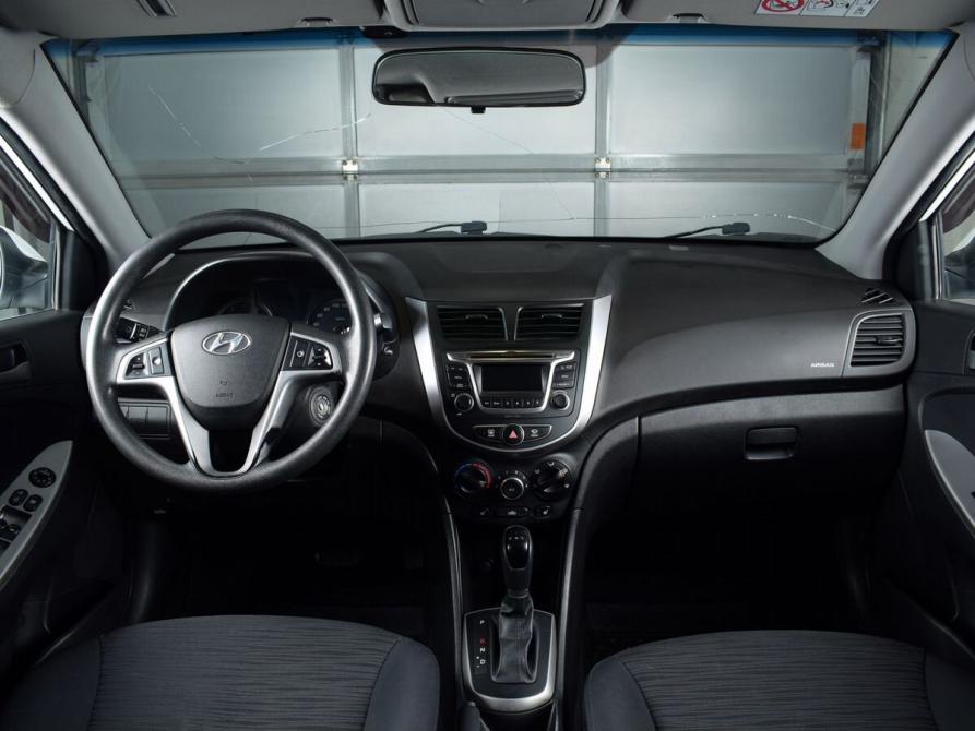 Hyundai Solaris I Рестайлинг Кемерово  - изображение 8