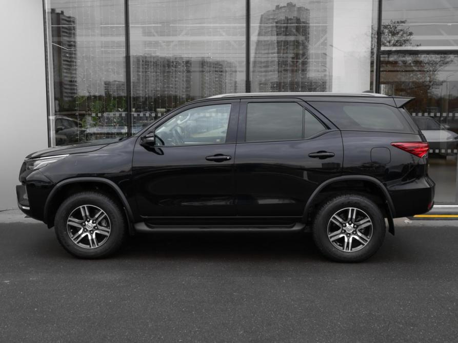 Toyota Fortuner II Рестайлинг Москва  - изображение 8
