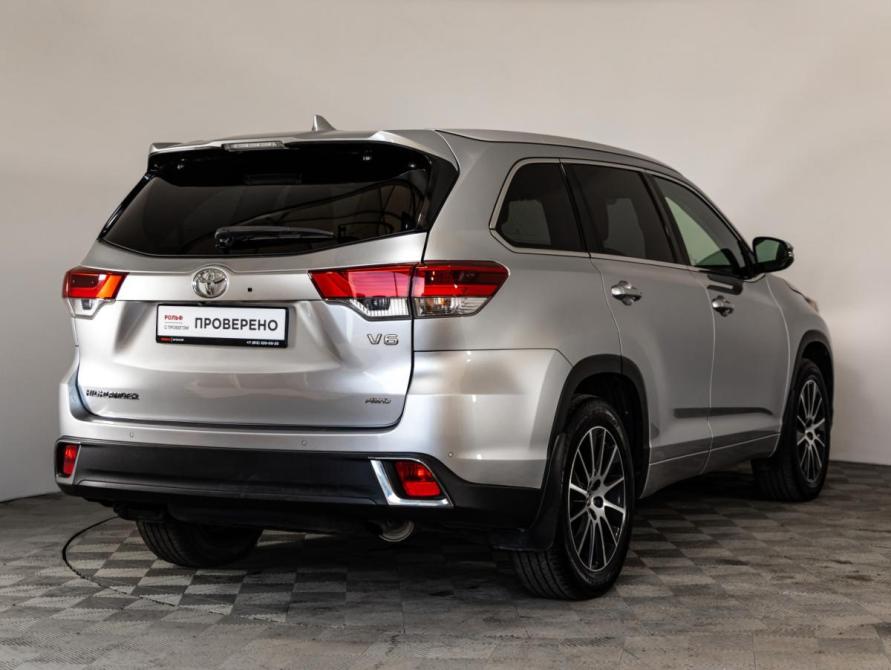 Toyota Highlander III (XU50) Рестайлинг Санкт-Петербург  - изображение 6