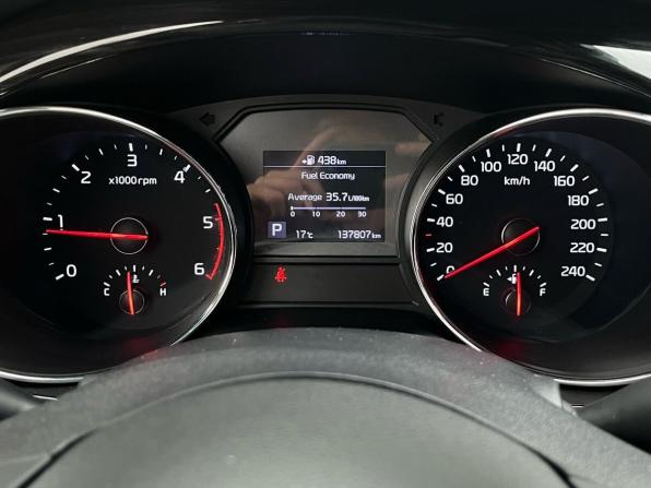 Kia Carnival III с пробегом 2019 года, цена 2 790 000 рублей, 137804 км, минивэн, Автокод Объявления