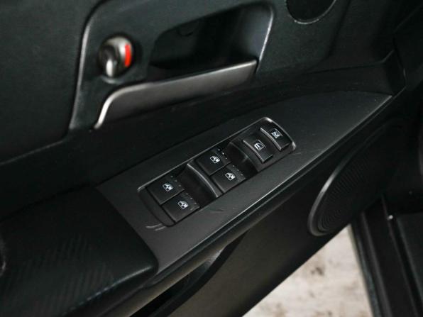 SsangYong Kyron I Рестайлинг с пробегом 2011 года, цена 895 000 рублей, 292411 км, внедорожник, Автокод Объявления