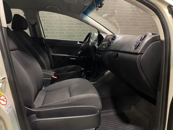 Volkswagen Golf Plus II с пробегом 2010 года, цена 590 000 рублей, 212162 км, хэтчбек, Автокод Объявления