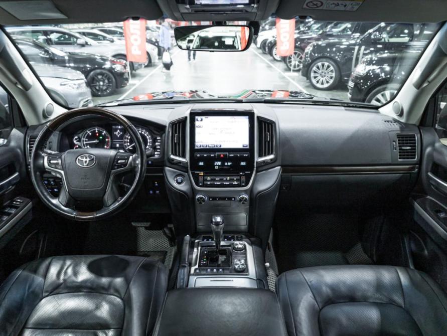 Toyota Land Cruiser 200 Series Рестайлинг 2 Санкт-Петербург  - изображение 14