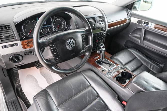 Volkswagen Touareg I Рестайлинг с пробегом 2008 года, цена 1 349 000 рублей, 262000 км, внедорожник, Автокод Объявления