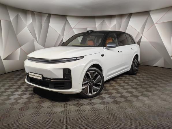 Li Auto (Lixiang) L7 I с пробегом 2023 года, цена 5 210 000 рублей, 40636 км, внедорожник, Автокод Объявления