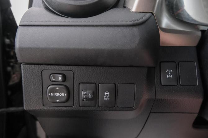 Toyota RAV4 IV (XA40) с пробегом 2013 года, цена 1 549 000 рублей, 230000 км, внедорожник, Автокод Объявления
