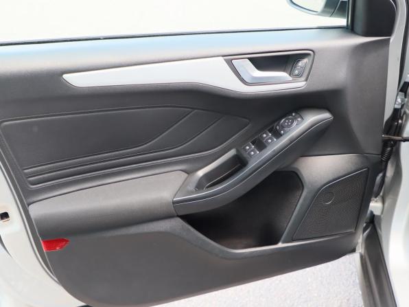 Ford Focus IV с пробегом 2019 года, цена 1 330 000 рублей, 169000 км, универсал, Автокод Объявления