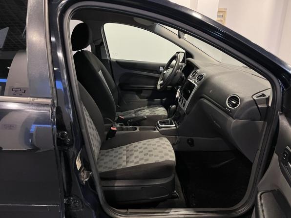 Ford Focus II с пробегом 2007 года, цена 370 000 рублей, 295249 км, хэтчбек, Автокод Объявления