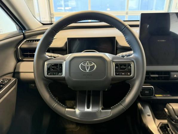 Toyota RAV4 VI (XA60) с пробегом 2026 года, цена 4 350 000 рублей, 306 км, внедорожник, Автокод Объявления