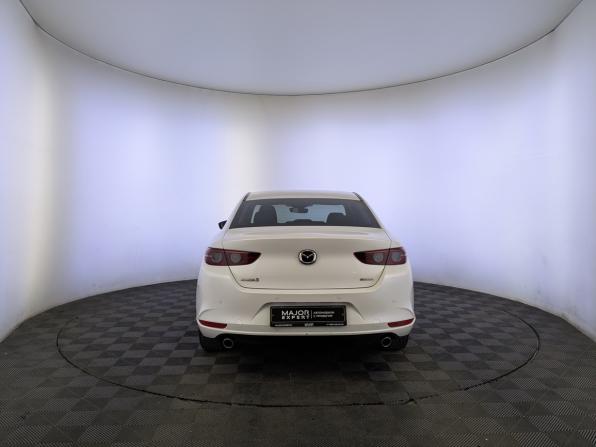 Mazda 3 IV (BP) с пробегом 2019 года, цена 1 990 000 рублей, 87602 км, седан, Автокод Объявления