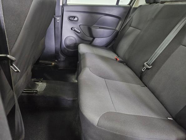 Renault Logan II с пробегом 2015 года, цена 722 000 рублей, 116108 км, седан, Автокод Объявления
