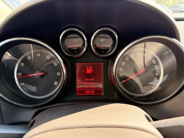 Opel Astra J с пробегом 2010 года, цена 599 000 рублей, 190101 км, хэтчбек, Автокод Объявления