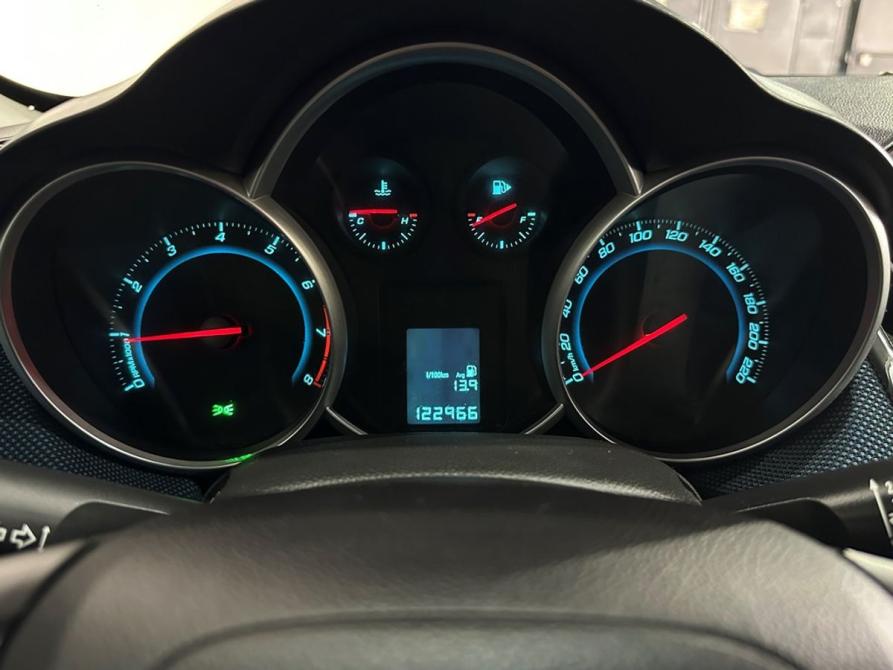 Chevrolet Cruze I Рестайлинг Москва  - изображение 12