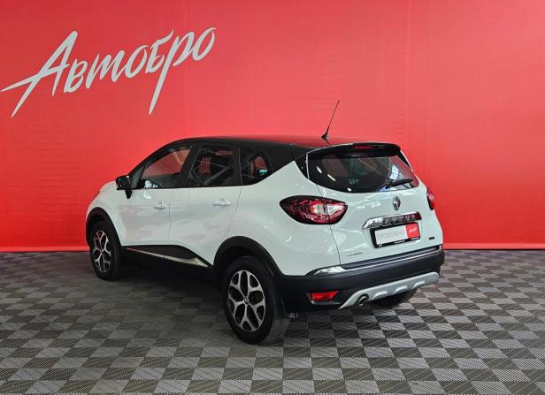 Renault Kaptur I с пробегом 2017 года, цена 1 409 000 рублей, 118530 км, внедорожник, Автокод Объявления