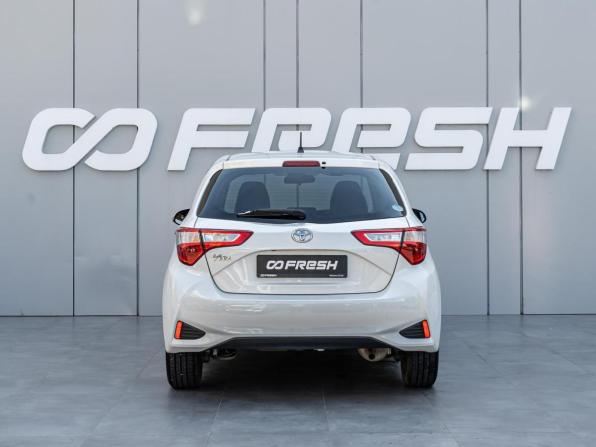 Toyota Vitz III (XP130) Рестайлинг 2 с пробегом 2019 года, цена 1 050 000 рублей, 79657 км, хэтчбек, Автокод Объявления