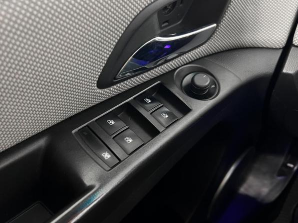 Chevrolet Cruze I с пробегом 2012 года, цена 579 900 рублей, 219386 км, хэтчбек, Автокод Объявления
