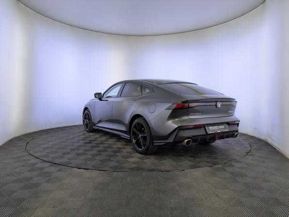 Changan UNI-V I с пробегом 2024 года, цена 2 225 000 рублей, 41799 км, лифтбек, Автокод Объявления