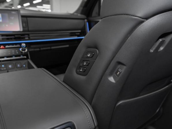 Hyundai Santa Fe V (MX5) с пробегом 2025 года, цена 5 750 000 рублей, 22766 км, внедорожник, Автокод Объявления