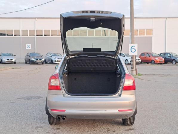 Skoda Octavia II (A5) Рестайлинг с пробегом 2011 года, цена 600 000 рублей, 156755 км, лифтбек, Автокод Объявления