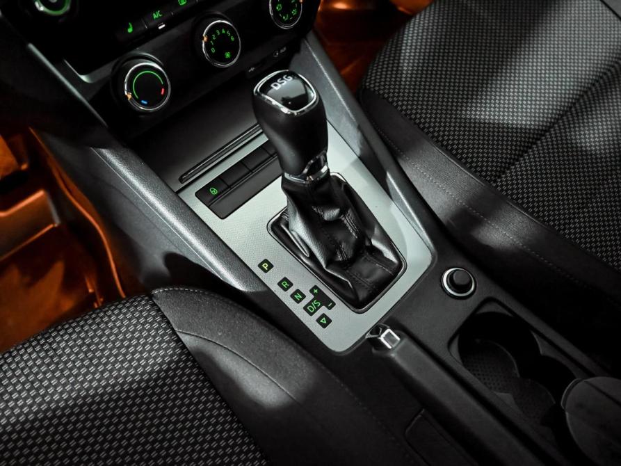 Skoda Octavia III (A7) Екатеринбург  - изображение 14