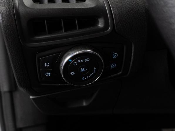 Ford Focus III с пробегом 2011 года, цена 939 000 рублей, 155493 км, хэтчбек, Автокод Объявления