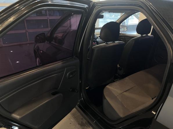Renault Logan I Рестайлинг с пробегом 2010 года, цена 350 000 рублей, 205238 км, седан, Автокод Объявления