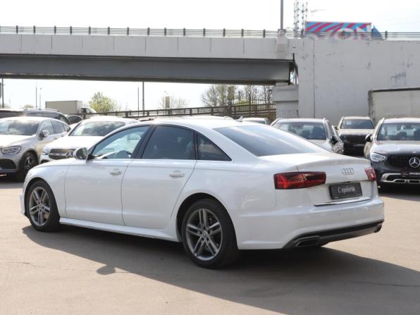 Audi A6 IV (C7) Рестайлинг с пробегом 2015 года, цена 1 640 000 рублей, 279392 км, седан, Автокод Объявления