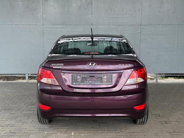 Hyundai Solaris I с пробегом 2012 года, цена 880 000 рублей, 91731 км, седан, Автокод Объявления