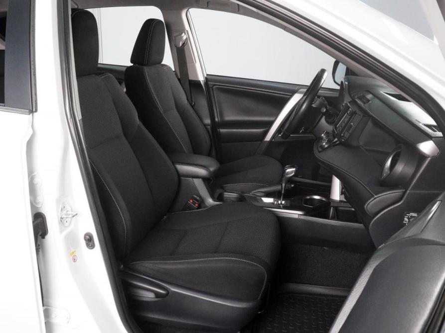 Toyota RAV4 IV (XA40) Рестайлинг Минеральные Воды  - изображение 8