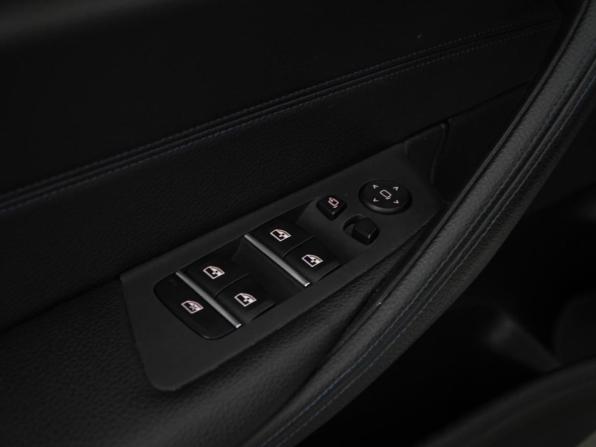 BMW 5 серии VII (G30/G31/G38) с пробегом 2018 года, цена 3 175 055 рублей, 156052 км, седан, Автокод Объявления