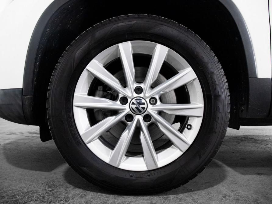 Volkswagen Tiguan I Рестайлинг Иркутск  - изображение 18