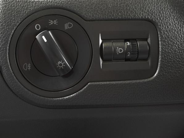 Volkswagen Polo V Рестайлинг с пробегом 2017 года, цена 799 995 рублей, 314007 км, седан, Автокод Объявления