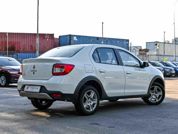 Renault Logan II Рестайлинг с пробегом 2022 года, цена 1 110 000 рублей, 95188 км, седан, Автокод Объявления