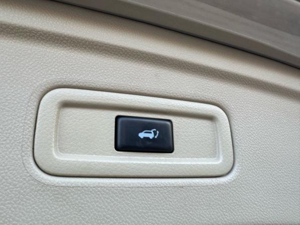 Infiniti FX II (S51) Рестайлинг с пробегом 2012 года, цена 1 595 000 рублей, 222862 км, внедорожник, Автокод Объявления