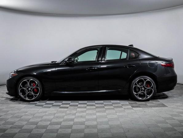 Alfa Romeo Giulia II (952) Рестайлинг 2 с пробегом 2023 года, цена 4 450 000 рублей, 40774 км, седан, Автокод Объявления